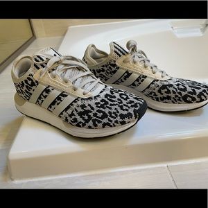 Adidas Swift Run Sneaker